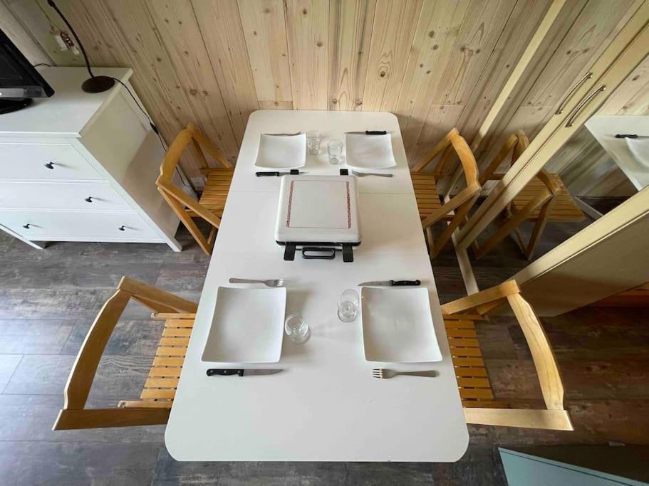 Studio Refait A Neuf Avec Balcon - Famille - Parking Couvert Шамрусс Экстерьер фото